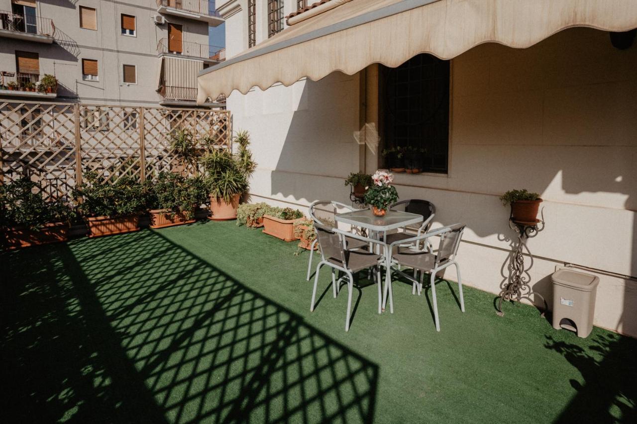 Villa Luigi XVI Taranto Bagian luar foto