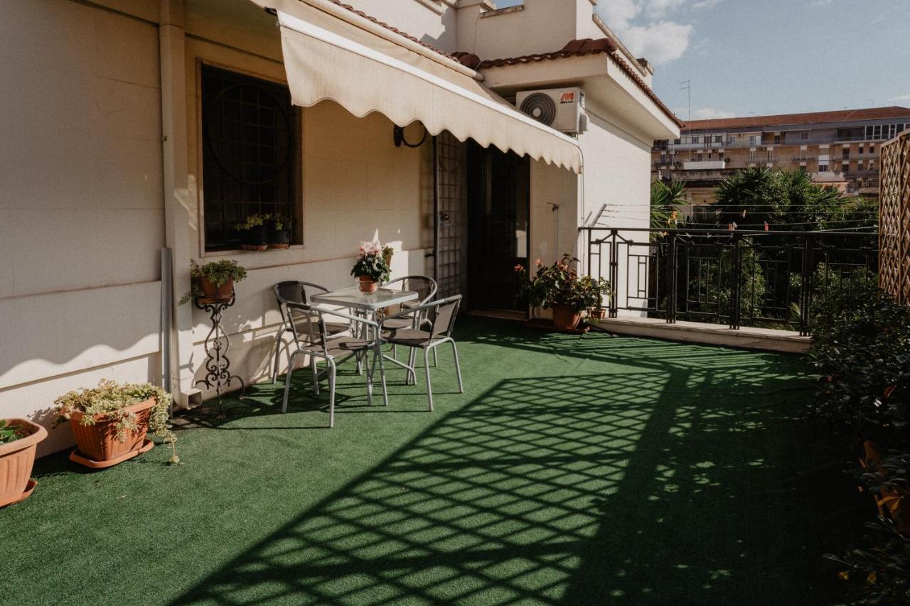 Villa Luigi XVI Taranto Bagian luar foto