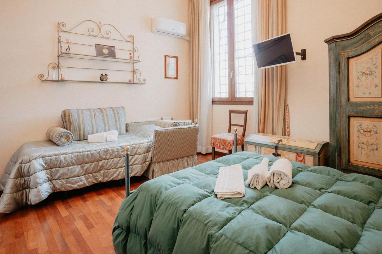 Villa Luigi XVI Taranto Bagian luar foto