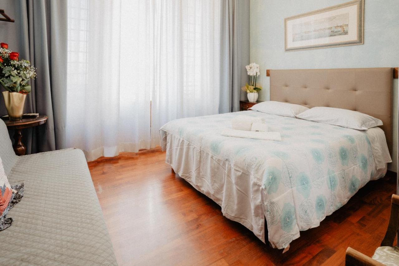 Villa Luigi XVI Taranto Bagian luar foto