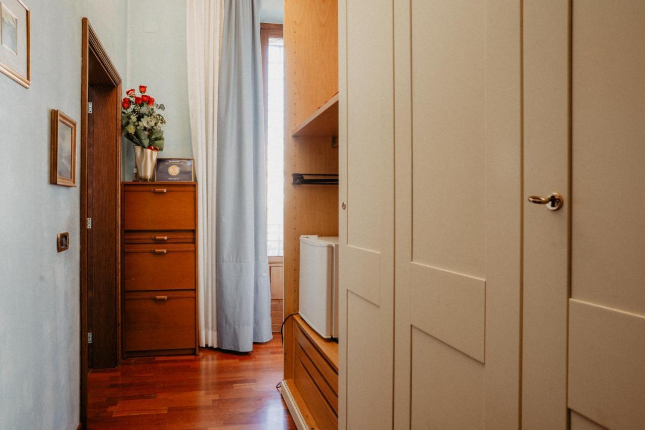 Villa Luigi XVI Taranto Bagian luar foto
