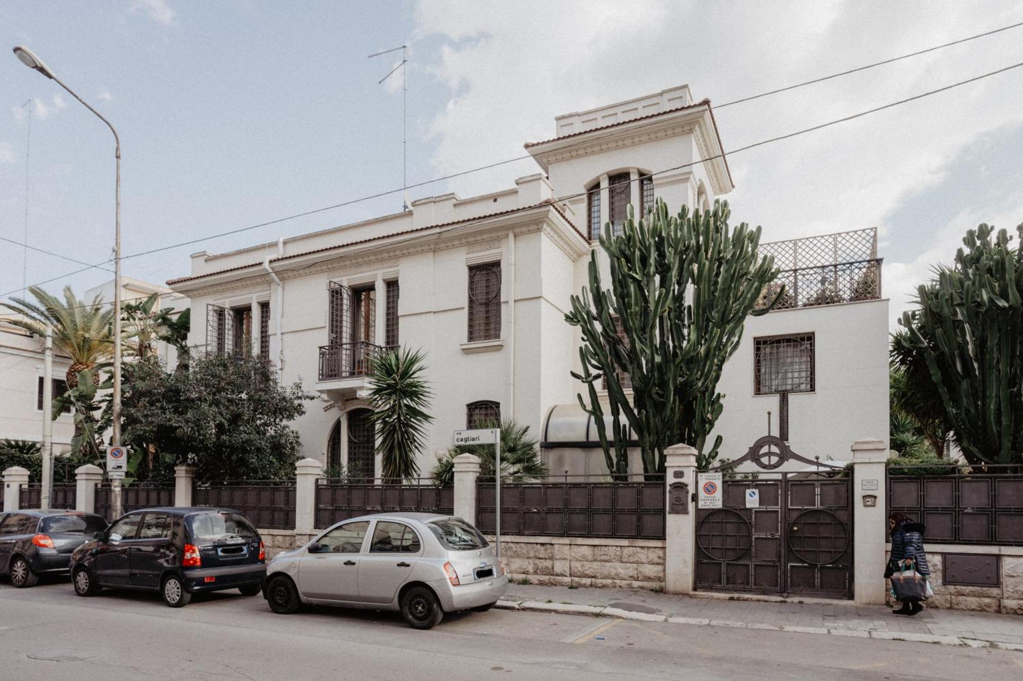 Villa Luigi XVI Taranto Bagian luar foto